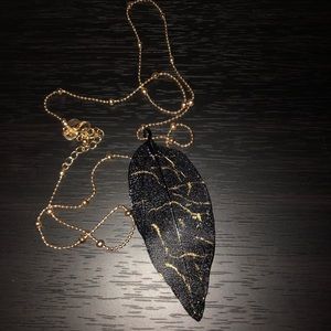 Long Leaf Necklace